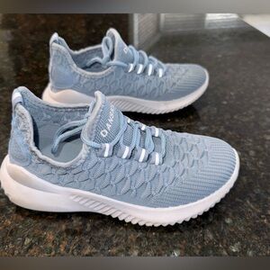Danskin Blue Knit Sneakers
